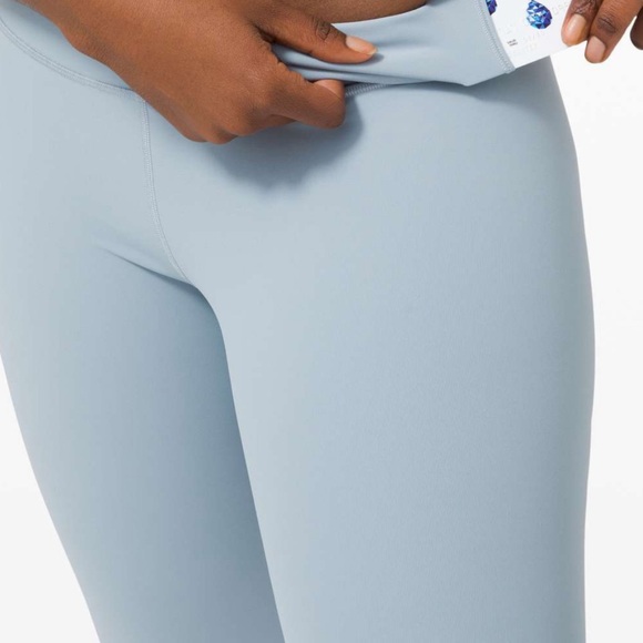 Lululemon Wunder Under High-Rise Tight 28" *Full-On Luxtreme - Picture 3 of 6